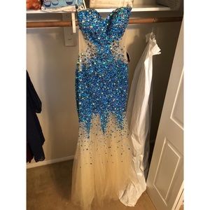 Formal/Prom dress